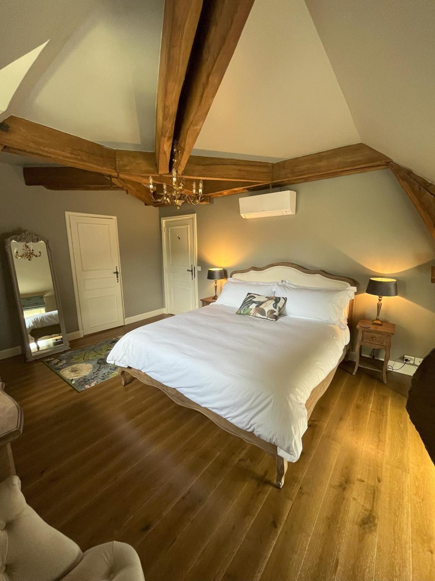 Number 8 Bed & Breakfast Meursault Eksteriør bilde