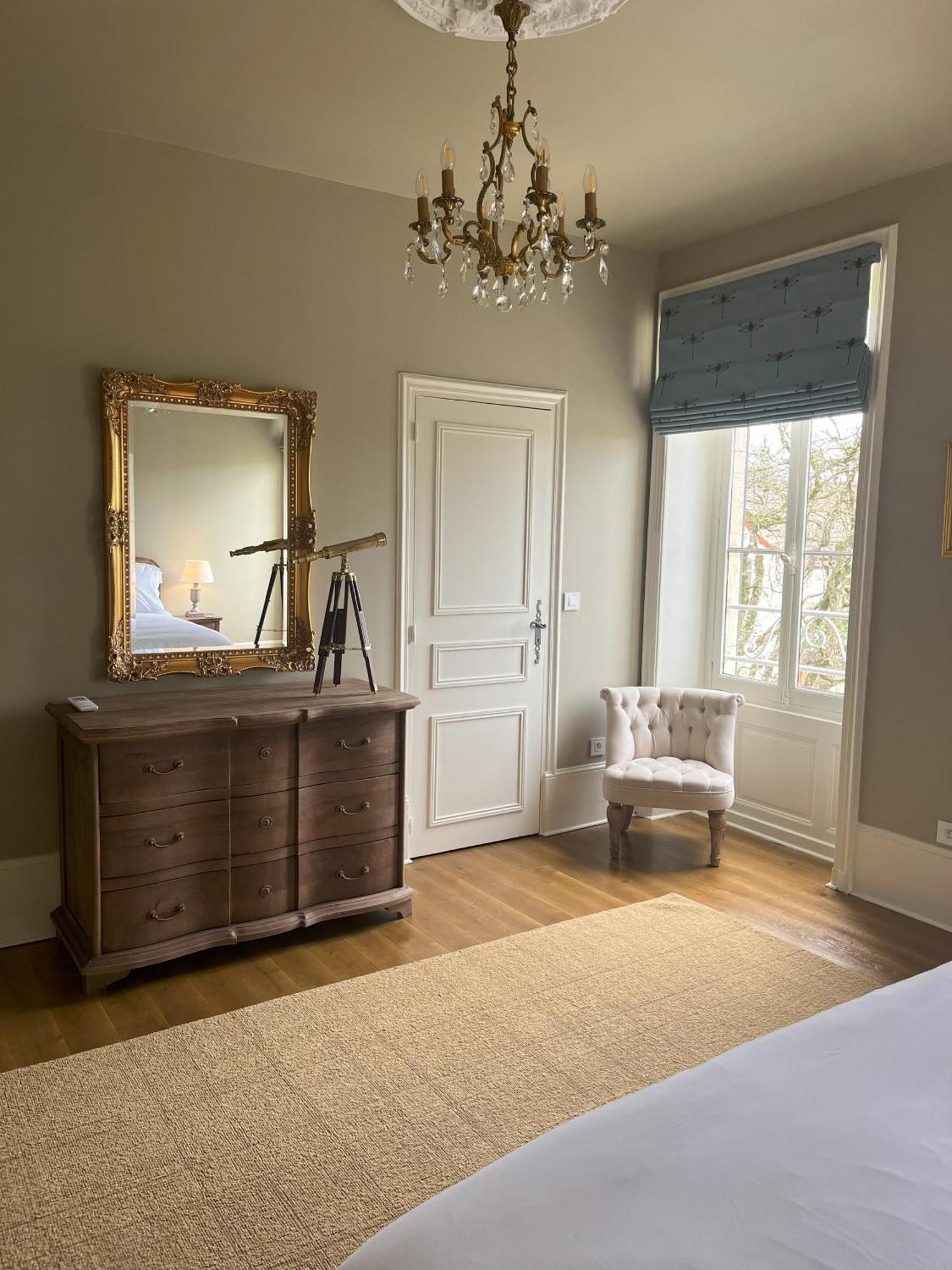 Number 8 Bed & Breakfast Meursault Eksteriør bilde